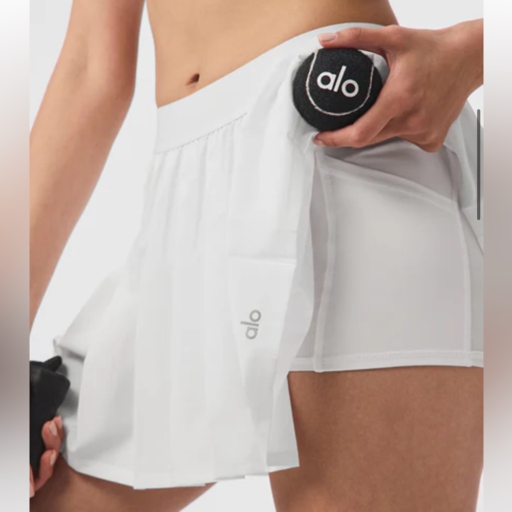 Alo Varsity Tennis Skirt - White